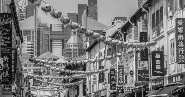 Singapore - Chinatown - Singapore like a local: Street Food, Tropical Islands and Crazy Nightlife!