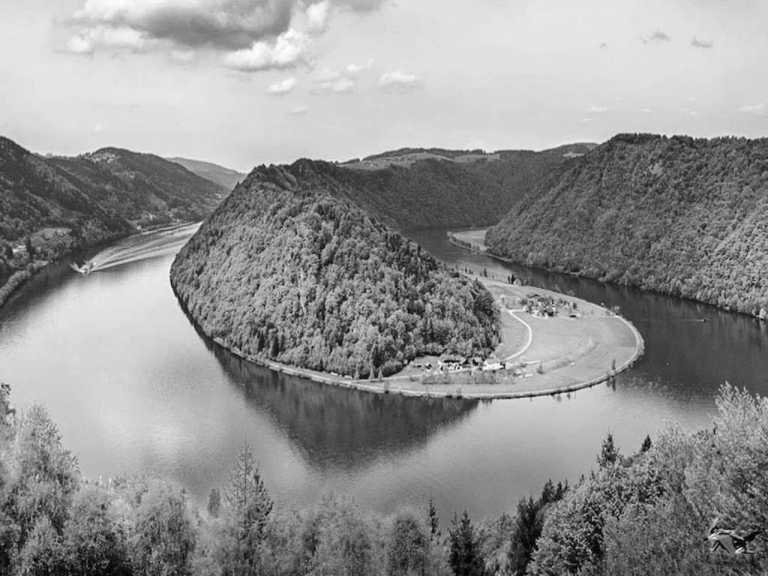 Europa - Smederevo - Motorcycle Adventure Tour - Balkans - Croatia - Romania - Carpathians - Bosnia a. Herzegovina -Serbia - Montenegro - Albania - North Macedonia