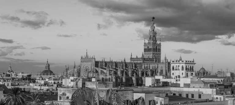 Spanien - Sevilla's Semana Santa: Faith, Flamenco, and Festivity - JoinMyTrip