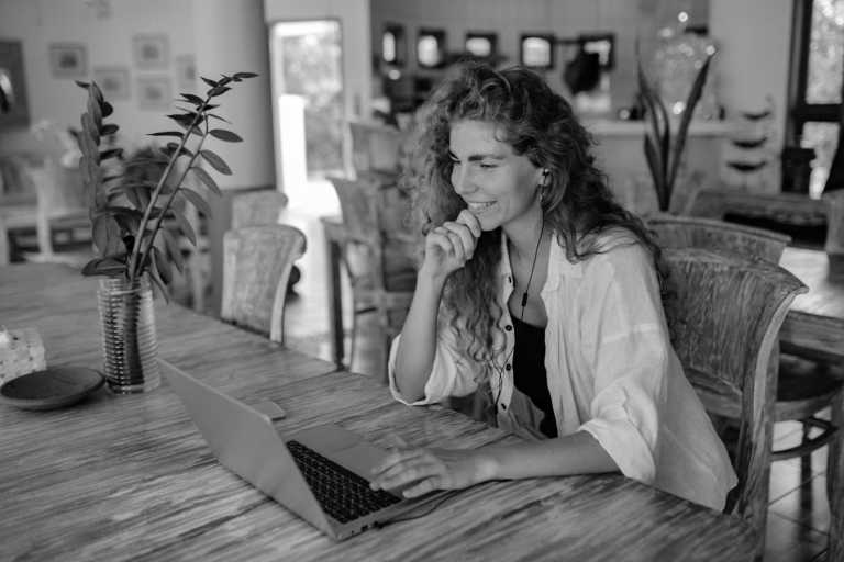 Spain - Workation in Andalusien in exklusiver Location mit Meerblick sowie Workouts and Wandern  (LAST MINUTE OFFER: PREIS FÜR EZ (anstatt DZ) zzgl. Verpflegungspauschale) - JoinMyTrip