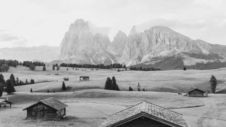 Italy - Dolomites, Italy Hiking Trip South Tyrol – Hiking through stunning landscapes & relaxing wellness - JoinMyTrip