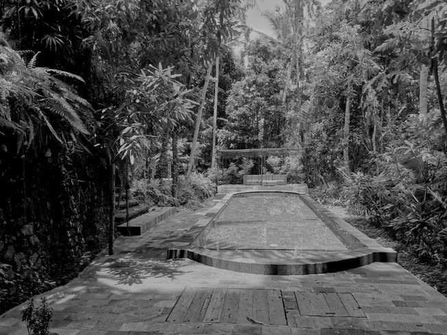 Indonesia - Ubud - Bali experience with Yoga 🧘‍♀️Surfing 🏄‍♀️ and more ☀️ Single rooms - 2
