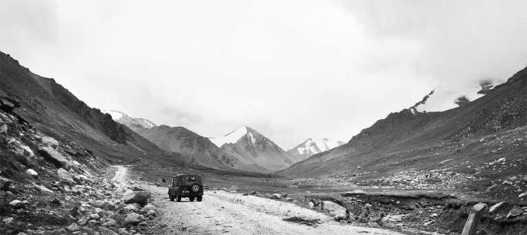 Kyrgyzstan - Wintertour durch Kirgistan – Naturewatching, Skipiste, Hot Springs und Glühwein - JoinMyTrip