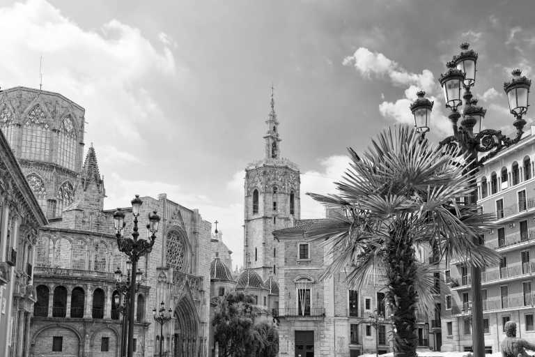 Spain - Travel Like A Local in Valencia, Spain: Discover the Beauty of this Mediterranean City, Chill at the Beach and Savor the Authentic Spanish Paella! - JoinMyTrip