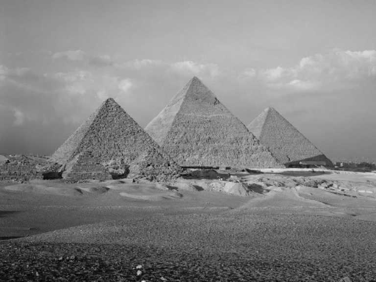 Egypt - Pyramids of Giza - Explore the Majestic Golden Pyramids: A Journey Through Ancient Egypt
