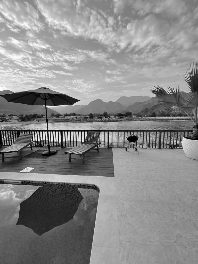 Western Asia - Dubai - [Single room] Escape Winter ❄️ Co-living Beach Villa in Dubai & Oman: Join a Meditation & Culture Middle East Journey