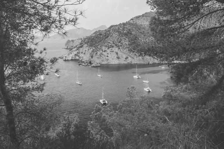 Spanien - Mitsegeln vor Mallorca ⛵​ weiße Sandstrände, unberührte Natur und kleine Fischerdörfchen - JoinMyTrip