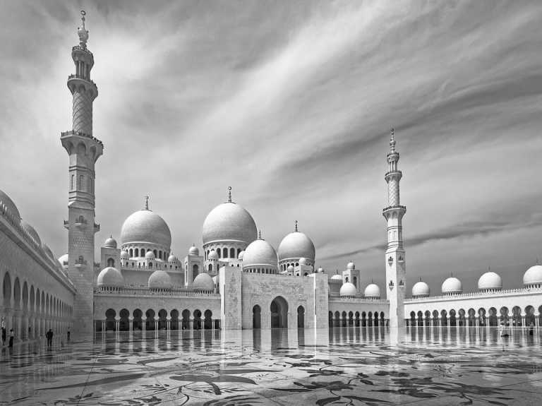 United Arab Emirates - Abu Dhabi - The magical Dubai  A Trip to Remember from Souks, Real Local Food, a Night in the Desert to the Fancy Malls and Hidden Paradize! - 1