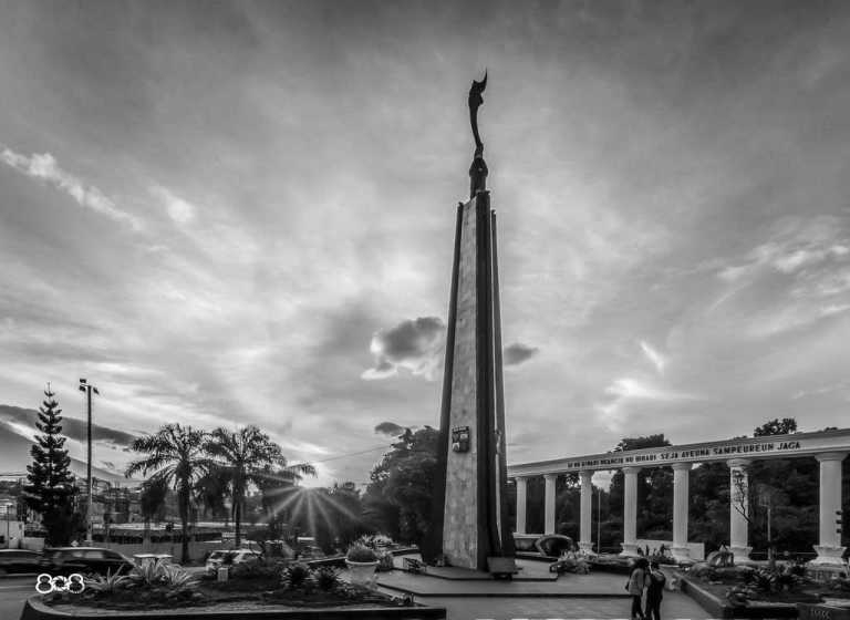 Indonesia - Bogor City - Travel to Bogor See Beatiful of Bogor City, Indonesia