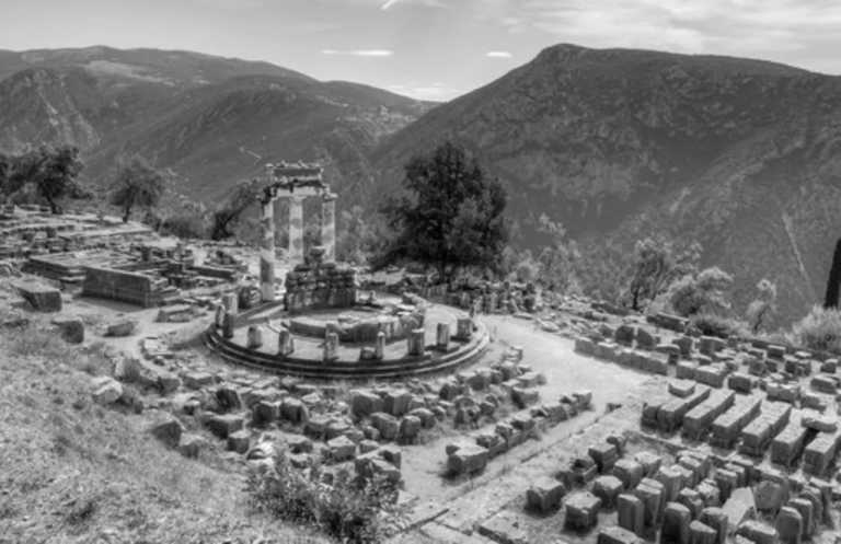 Greece - Archaeological site of Mycenae - Beauty of Athens : Car rental, Bus Trips and Apartment with Private Room 🇬🇷