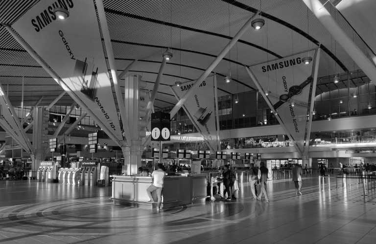 South Africa - Cape Town International Airport - Do Cape Town like a BOSS! And SA like a PRO!