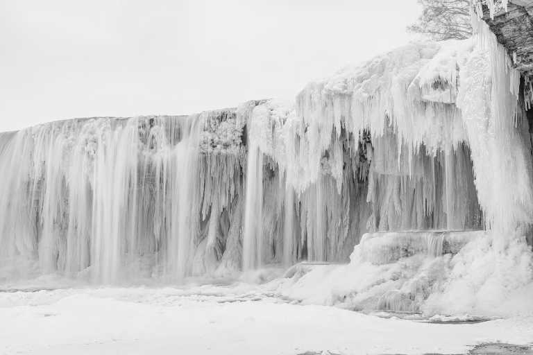 Estonia - Jägala waterfall - Tallinn Winter Trip on the Weekend 🇪🇪 Christmas Market and Jägala Waterfall