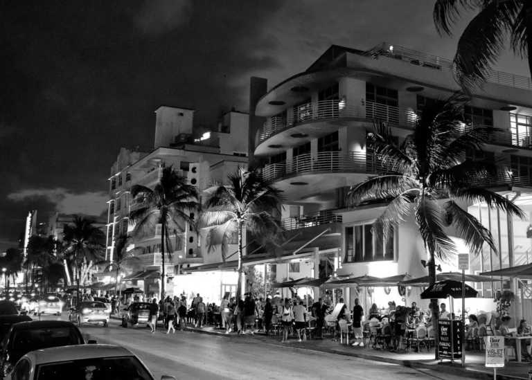 United States - Miami - Unlock the Magic: Florida Together🪄 - 3