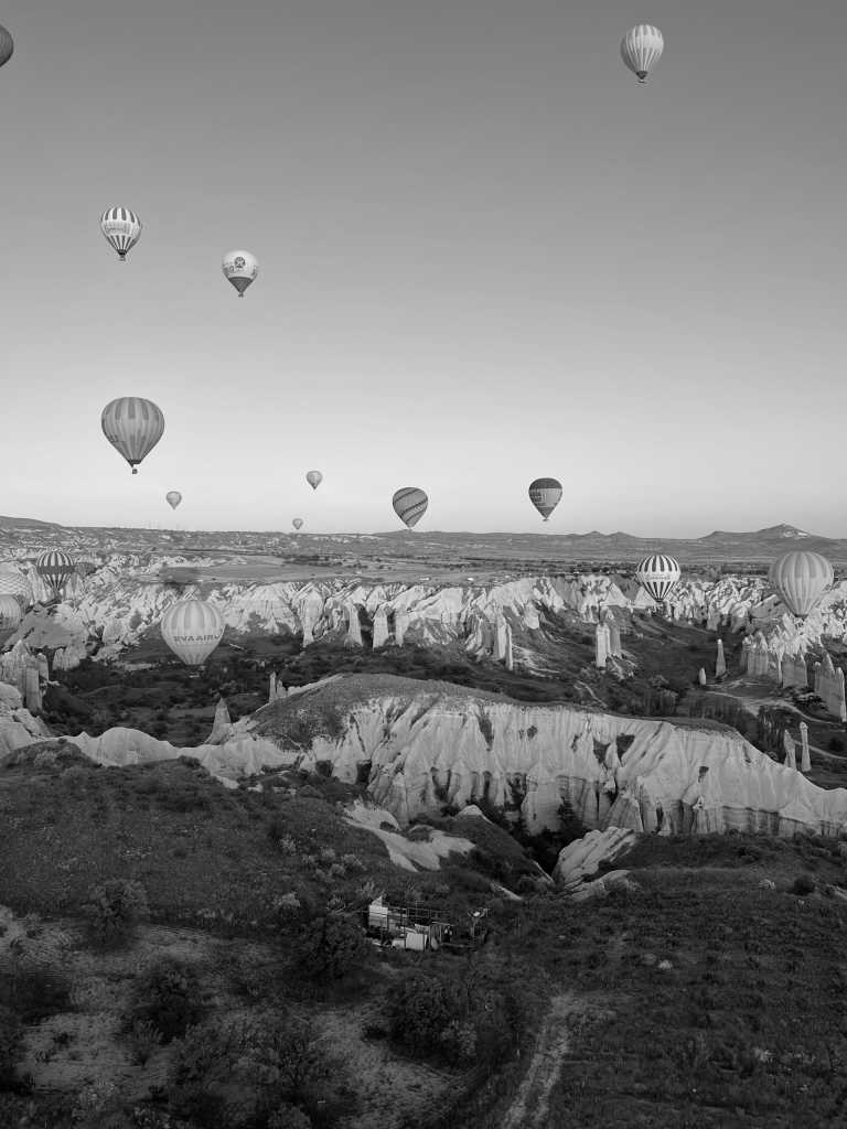 Turkey - Uçhisar - Experience the breathtaking landscape Cappadocia, fairy chimenys, hot air balloon, delicious local wines, horse / camel rides... - 2