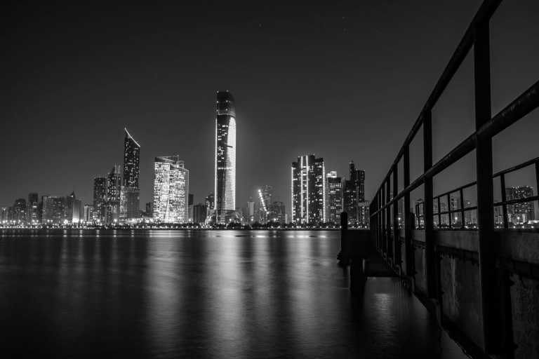 United Arab Emirates - Abu Dhabi - 𝗘𝘅𝗽𝗹𝗼𝗿𝗶𝗻𝗴 𝘁𝗵𝗲 𝗽𝘂𝗿𝗲 𝗟𝗶𝗳𝗲𝘀𝘁𝘆𝗹𝗲 𝗼𝗳 𝗗𝘂𝗯𝗮𝗶 𝟮.𝟬 🇦🇪🏎🐪 - 3