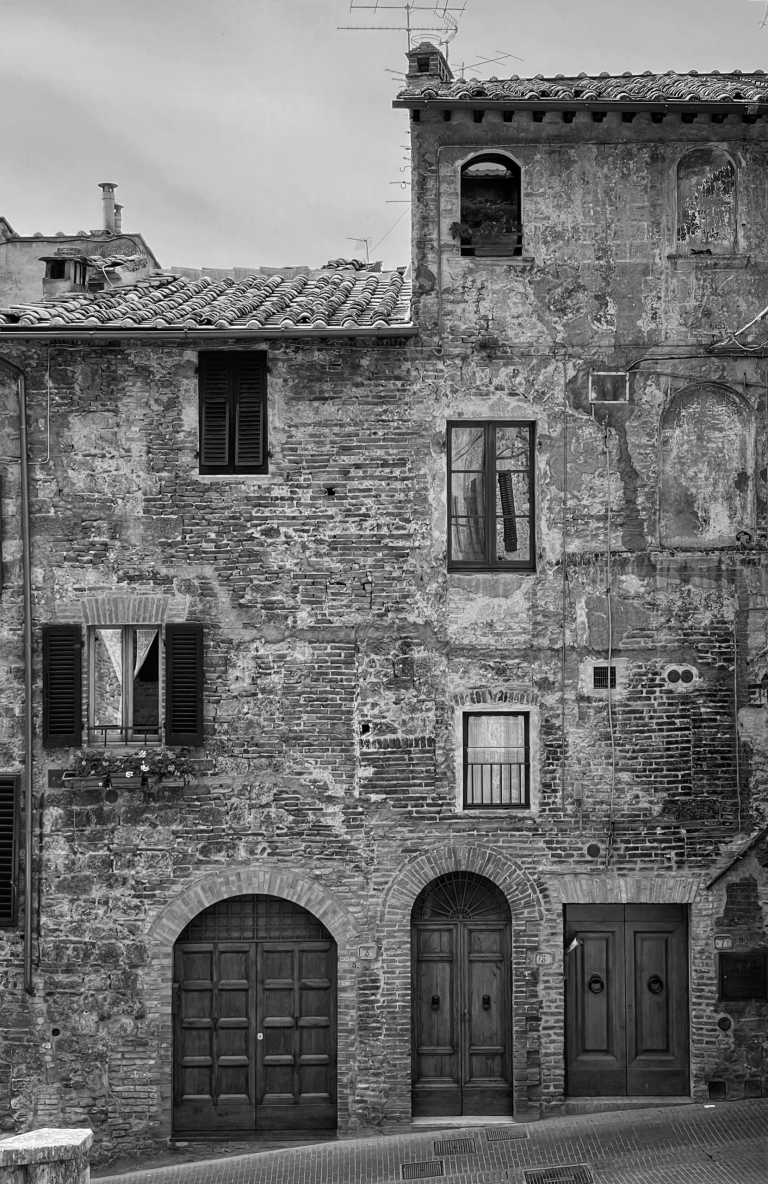 Italy - San Gimignano - [Single room] Seek Mindfulness in Tuscany: Themed Meditation + Italian Food & Wine - 2