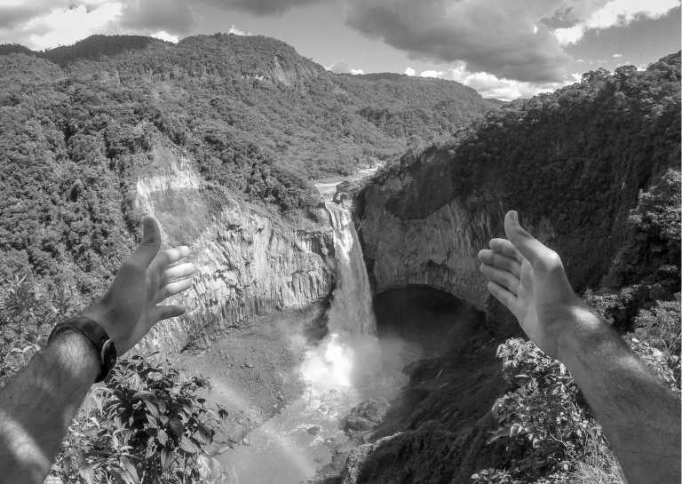 Mexico - Cascada de Tamul - Travel with a local 😎 🇲🇽✨  Chapter : Rafting through Mexico's Stunning Rivers, Experience Enchanting Waterfalls, Huasteca Potosina!