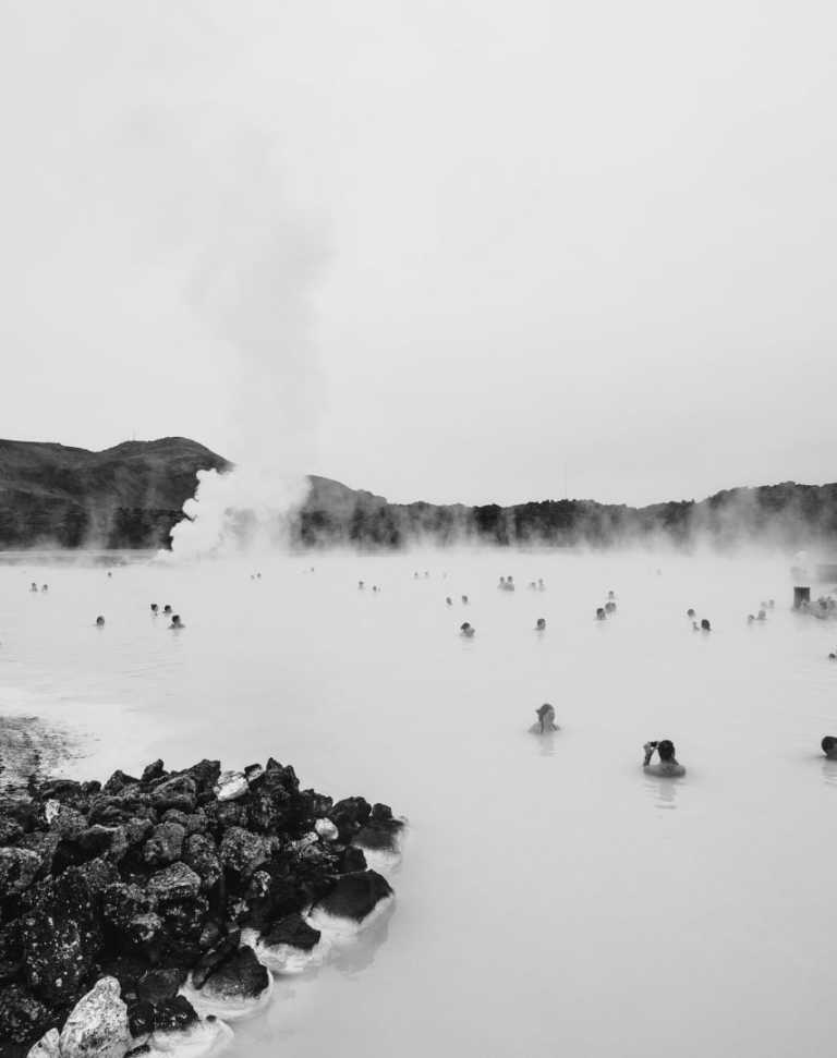 Iceland - Blue Lagoon - Chasing Northern Lights in Iceland while Coworking  ☄️🚐