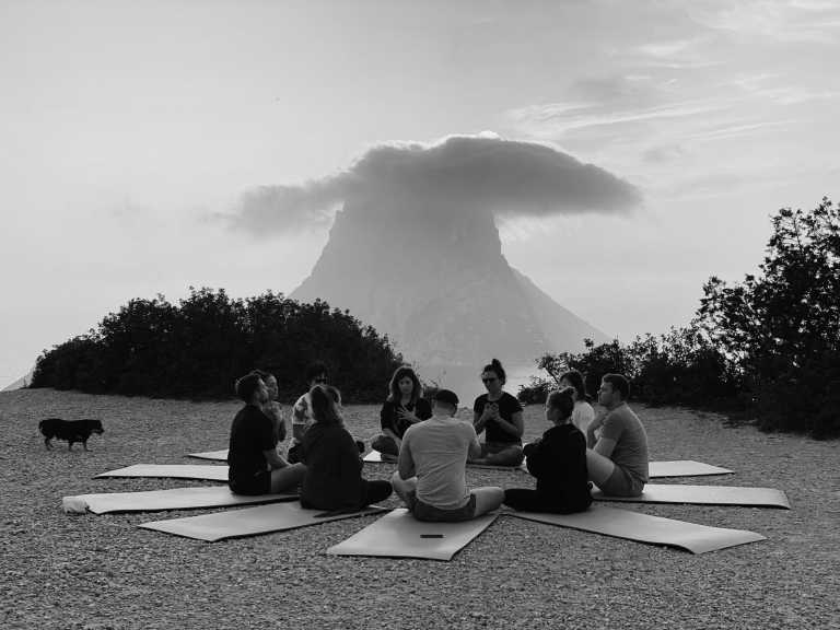 Spanien - Yoga Retreat in Spain on the Beautiful Island of Ibiza! - JoinMyTrip