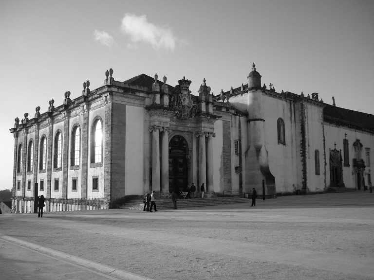 Portugal - Coimbra - 🌊 The Hidden Gems of Central Portugal 🌿 - 3