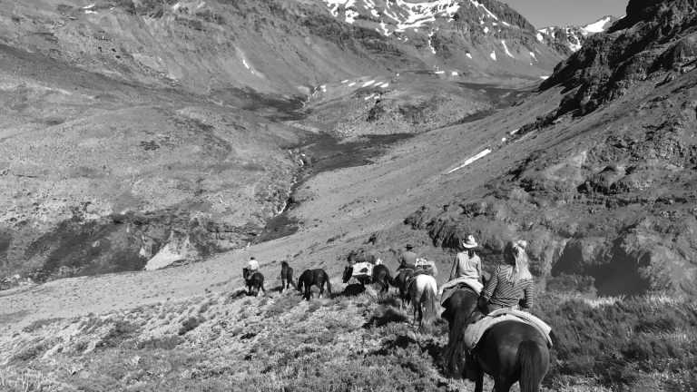 Chile - Explore the andes of chile by horse - JoinMyTrip