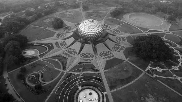 Indien - Auroville - South India hidden gem: Auroville- experimental township of human unity and peace ☮️ - 1