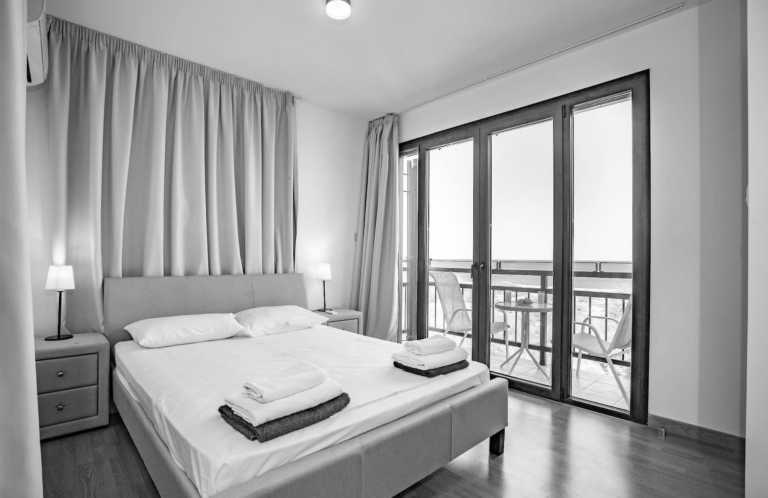 Cyprus - Paphos - 🏝️Unlock Your Creativity: Cyprus Co-working Adventure! Co-working/co-living in stunning beachfront villa!  Work remotely or learn how to! - 2
