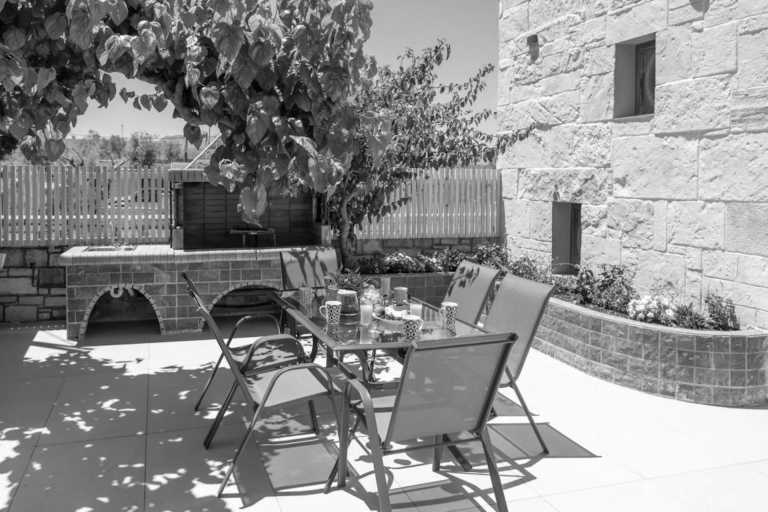 Greece - Rethimno - Create & Co-Work in Crete: 🏝️Villa Vibes, Poolside Productivity + Daily Self-Care ✨ 🌿🌞 - 4