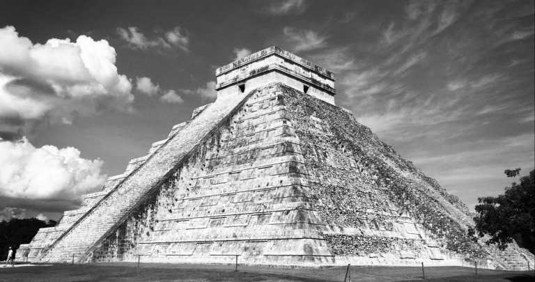 Mexiko - Chichén-Itzá - New Year's Eve in Yucatan 🐳🌅 - Mexico Off the beaten Path with a Local: Excursions 🐙, Beach🌴 Fiesta & More! - 1