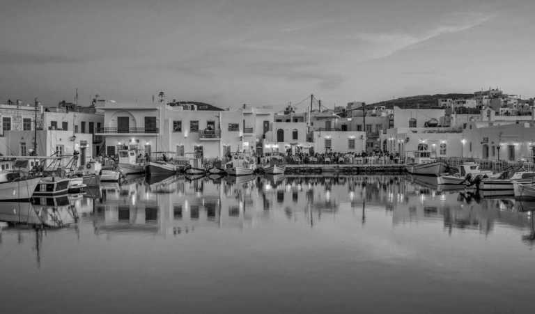 Griechenland - Parikia - Chillout & Abenteuer Segelreise griechische Inseln bis Mykonos, Full service, Gesundheits-Koch & DJ inkl.! opt. Einzelkajüte