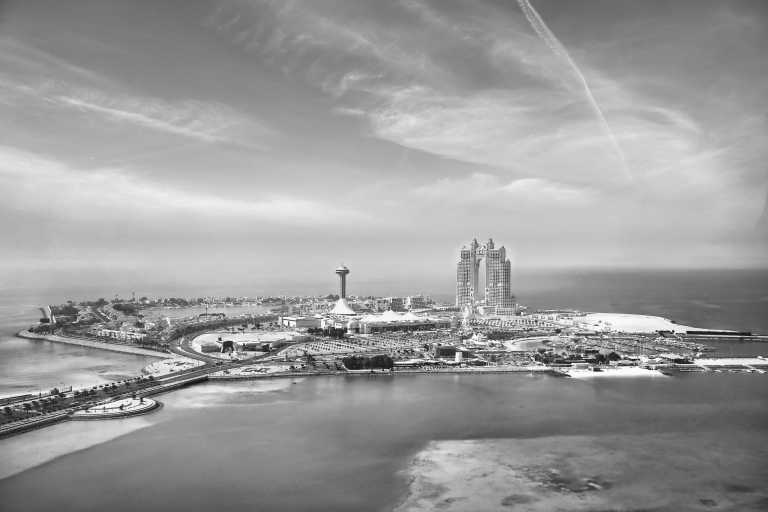 United Arab Emirates - Abu Dhabi - 𝗘𝘅𝗽𝗹𝗼𝗿𝗶𝗻𝗴 𝘁𝗵𝗲 𝗽𝘂𝗿𝗲 𝗟𝗶𝗳𝗲𝘀𝘁𝘆𝗹𝗲 𝗼𝗳 𝗗𝘂𝗯𝗮𝗶 𝟮.𝟬 🇦🇪🏎🐪 - 2