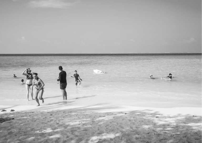 Maldives - Moodhumaa Inn - Exotic Celebration: Maldives an Escape to an Oasis