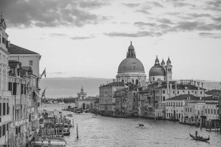 Italien - A weekend escape in Venice, Italy 🚤  Venice on a Budget with Gondola ride - JoinMyTrip