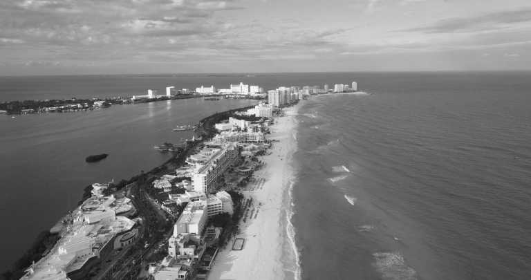 Mexico - Cancun International Airport - Adrenaline + Beach + Coworking trip to Playa del Carmen, Mexico 🪂🌊🐱‍💻