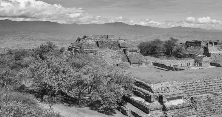 Mexiko - Monte Albán - Explore Oaxaca with a Local 🌵 🌞 Mezcal, Mexican Cuisine 🌮  Culture 🗿 & more 🌶