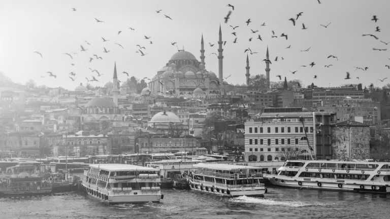 Turkey - Istanbul Experience with A Local ; History, Traditional Food and Much More - JoinMyTrip