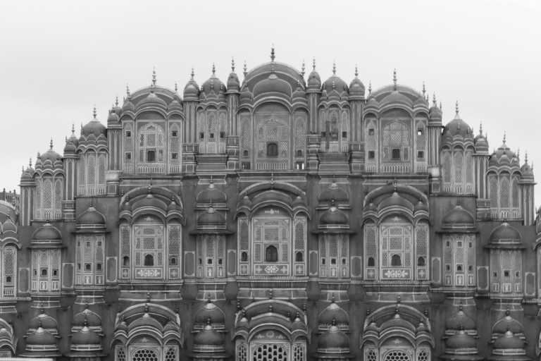 India - Jaipur - Visit Rajasthan - A Journey Through India’s Rich Cultural Landscape for Females only!