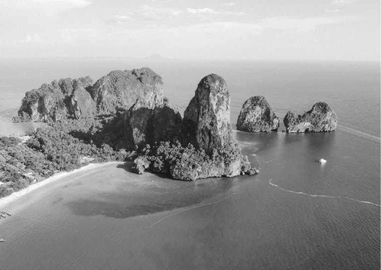 Thailand - Railay Beach - Sailing trip in the wonderful Thailand