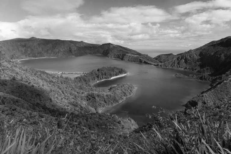 Portugal - Lagoa do Fogo - Discover a Hidden Gem: Sao Miguel, The Azores - 1