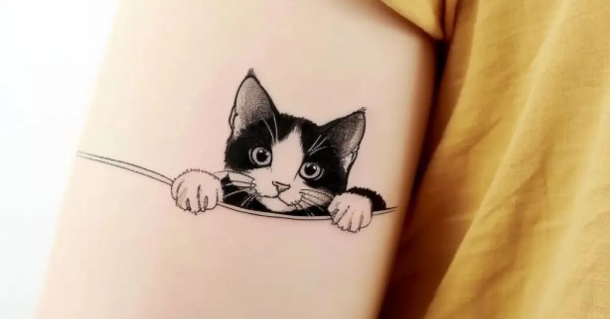 Minimalist Cat Tattoos with Edgy Personality