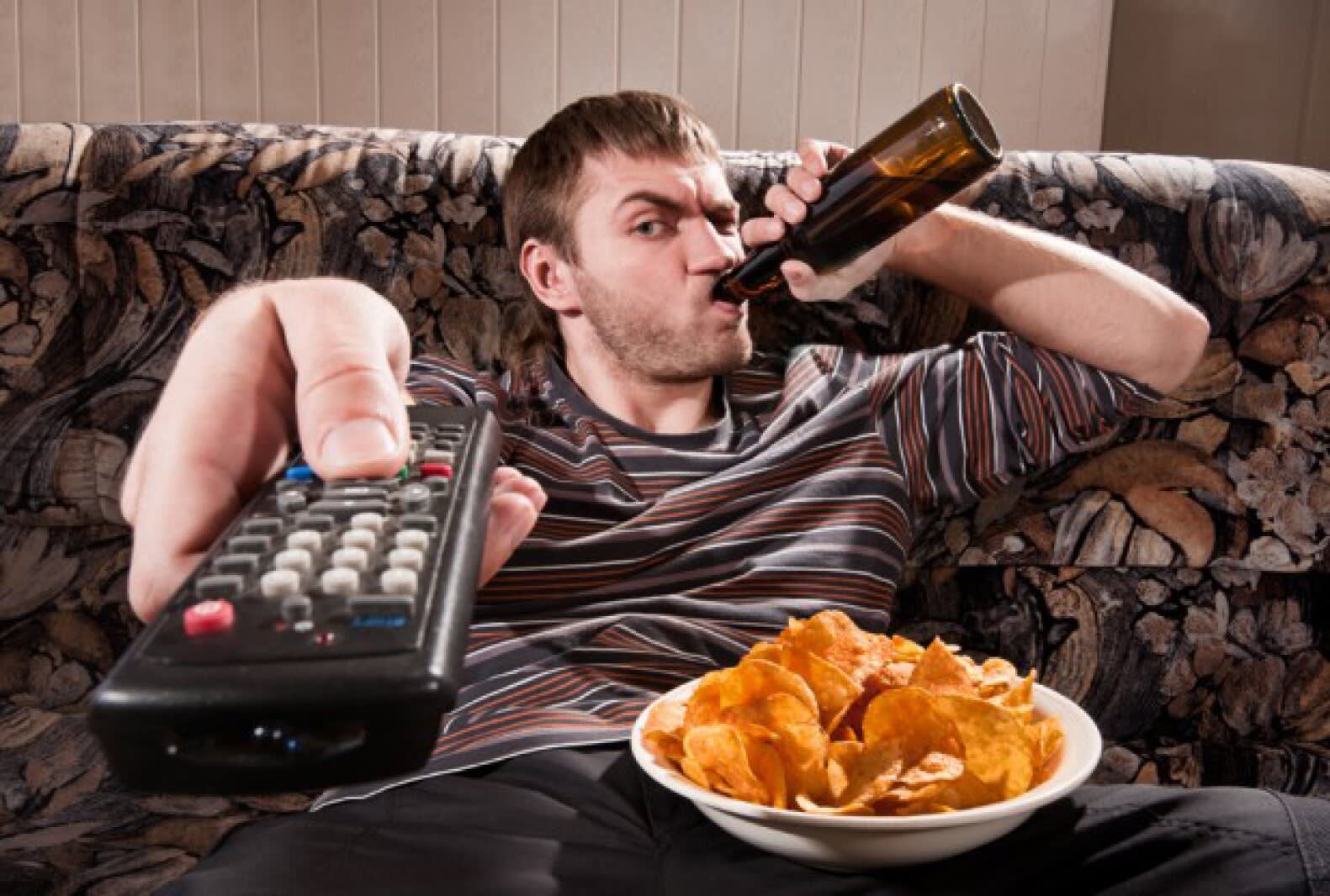 Eating While Distracted Leads to Overeating