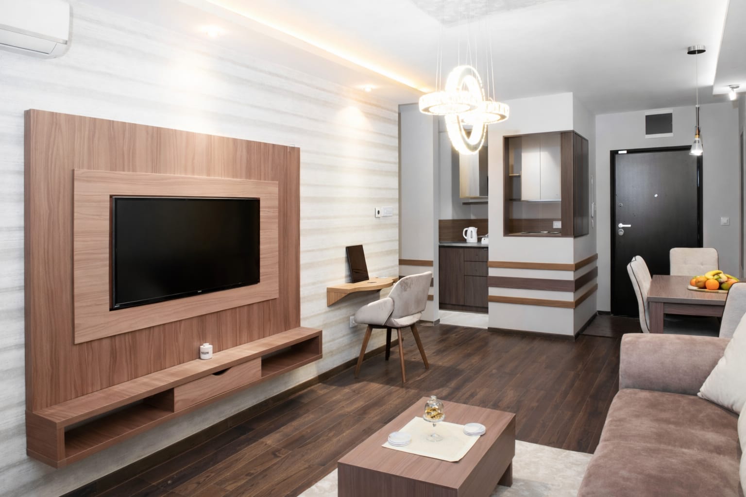 Lived-In Homes Always Feel Most Stylish
