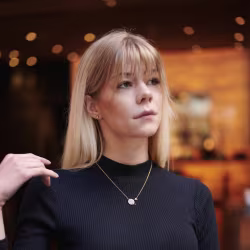 Shiny Planet, Everyday Necklace (Yellow) - Thumbnail 4