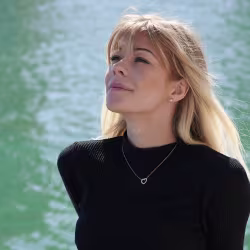 Heart Sparkly, Everyday Necklace (Rose or White) - Thumbnail 4