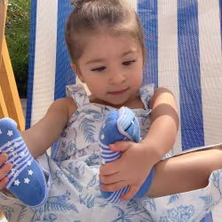 Sailboat Boogie Toes Rattle Socks - Thumbnail 2