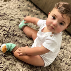 Football Boogie Toes Rattle Socks - Thumbnail 3