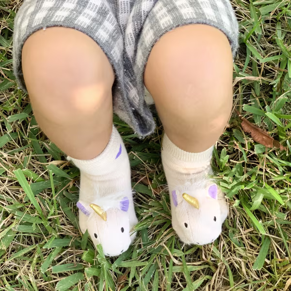 Golden Unicorn Boogie Toes Rattle Socks - Image 4