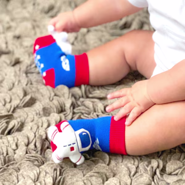 Baby Astronaut Boogie Toes Rattle Socks - Image 3