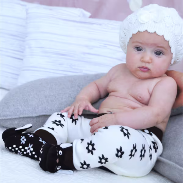 Scaredy Cat, 2-Pc Boogie Toes & Tight Baby Gift Set (6-18m) - Image 4