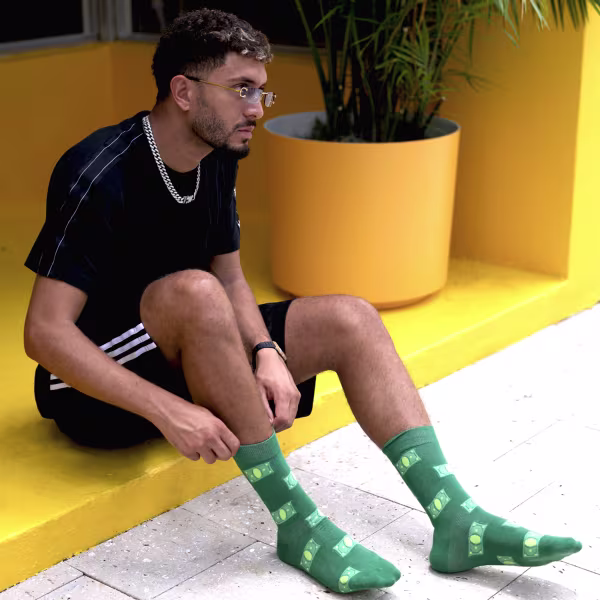 Money Rain, One Hit Wonders - Image 2